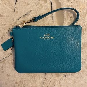 Coach wristlet - teal